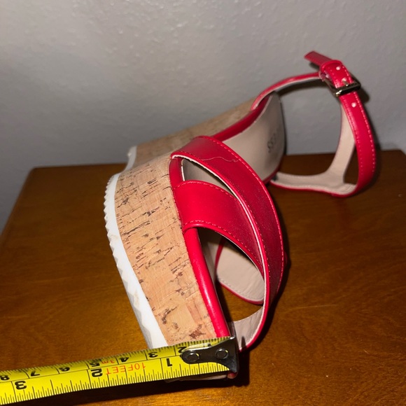 Red GUESS Wedges - Picture 5 of 6